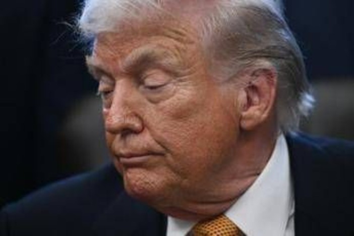 Trump: "Iran ha fermato uccisioni". Attacco a Teheran rimane opzione Trump: "Iran ha fermato uccisioni". Attacco a Teheran rimane opzione