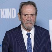 Trovata morta la figlia di Tommy Lee Jones, Victoria aveva 34 anni Trovata morta la figlia di Tommy Lee Jones, Victoria aveva 34 anni