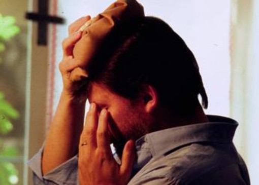 Emicrania, contro stigma e ritardi diagnostici arriva il docufilm 'Una vita a metà' Emicrania, contro stigma e ritardi diagnostici arriva il docufilm 'Una vita a metà'