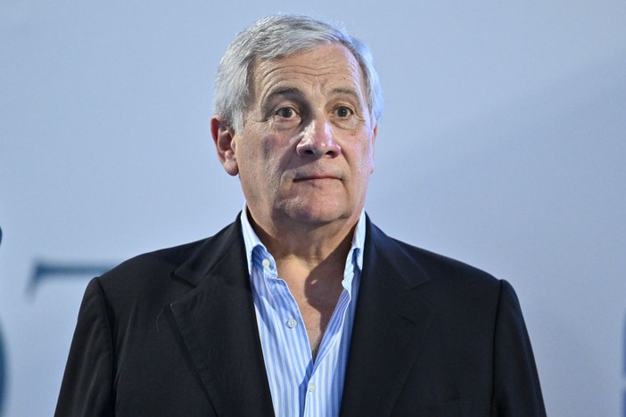 L.Elettorale, Tajani “L’importante è che sia passata, nessuna crisi di governo” L.Elettorale, Tajani “L’importante è che sia passata, nessuna crisi di governo”