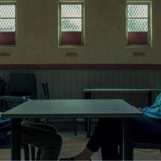Adolescence, la decisione di Starmer: &quot;Mostrare la serie nelle scuole&quot;