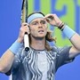 Alcaraz perde tempo, Rublev si lamenta e litiga con l'arbitro a Doha