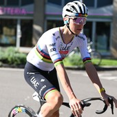 Pogacar come Coppi, quinta vittoria al Lombardia