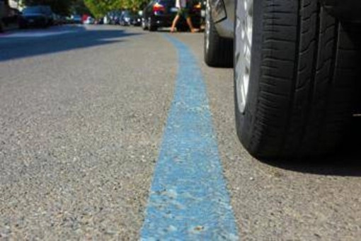 Roma, strisce blu Municipio XV: parcheggio si pagherà a Ponte Milvio, Vigna Clara e Fleming