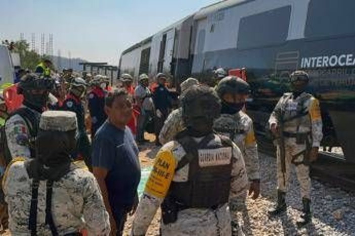Deraglia treno in Messico, almeno 13 morti nello stato di Oaxaca