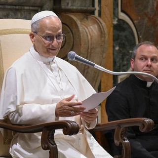 Papa “E’ sempre più necessario promuovere la nonviolenza”