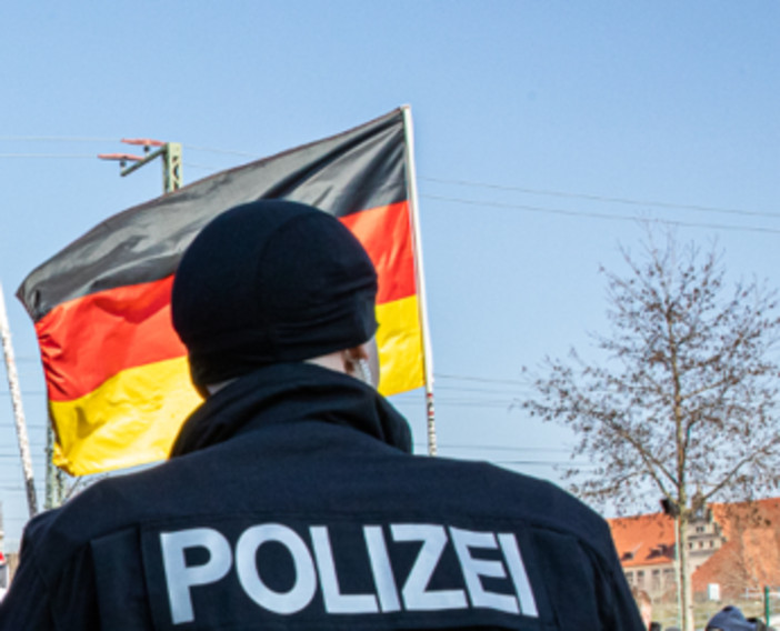 Sparatoria in Germania, media: "Almeno 5 morti, arrestati alcuni sospetti"