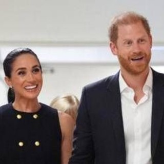Re Carlo e l'incontro con Harry, Meghan e i nipoti: non è stata una resa, ma un modo per vedere i nipoti