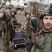 Attacco in Cisgiordania, grave il figlio dell'ambasciatore israeliano negli Stati Uniti Attacco in Cisgiordania, grave il figlio dell'ambasciatore israeliano negli Stati Uniti