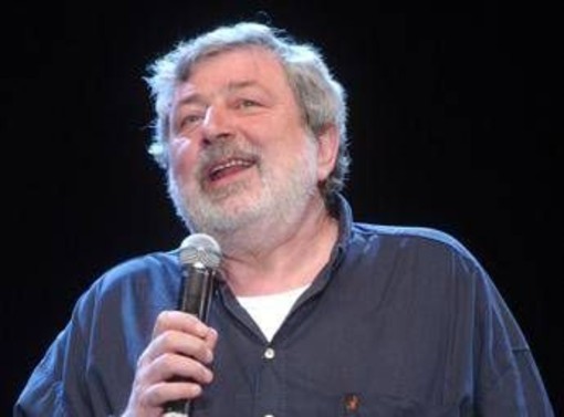 Guccini, domani i funerali: la sua Pavana lo saluta nel silenzio. Il sindaco: "Massimo rispetto per sue volontà" Guccini, domani i funerali: la sua Pavana lo saluta nel silenzio. Il sindaco: "Massimo rispetto per sue volontà"