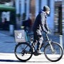 Rider, istruttoria Antitrust su Glovo e Deliveroo per info ingannevoli