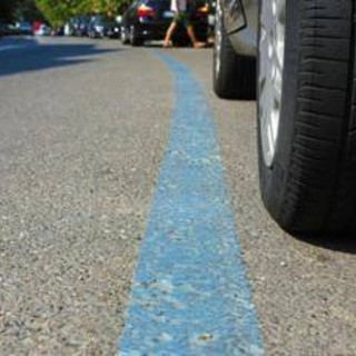 Roma, strisce blu Municipio XV: parcheggio si pagherà a Ponte Milvio, Vigna Clara e Fleming