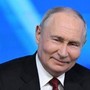 Putin: "Russia non attaccherà nessuno ma si difenderà anche con armi nucleari" Putin: "Russia non attaccherà nessuno ma si difenderà anche con armi nucleari"