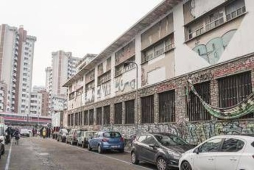 Milano, al via sgombero centro sociale Leoncavallo. Salvini: &quot;Dopo decenni di illegalità si cambia&quot;