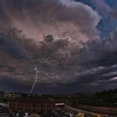 Maltempo insiste sul Nord, scatta allerta gialla per temporali in 4 regioni