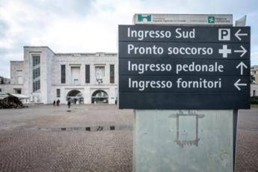 Incidente sull'A4, sveglia l'unica sopravvissuta