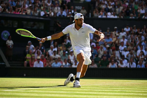 Berrettini saluta Wimbledon ai sedicesimi, Dimitrov vince al quinto Berrettini saluta Wimbledon ai sedicesimi, Dimitrov vince al quinto