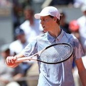 Sinner, Mouratoglu lo boccia: "Non sa soffrire come Alcaraz"