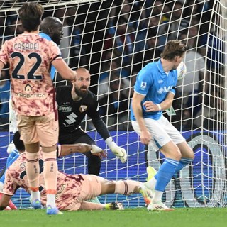 McTominay affonda il Torino, il Napoli è da solo in vetta