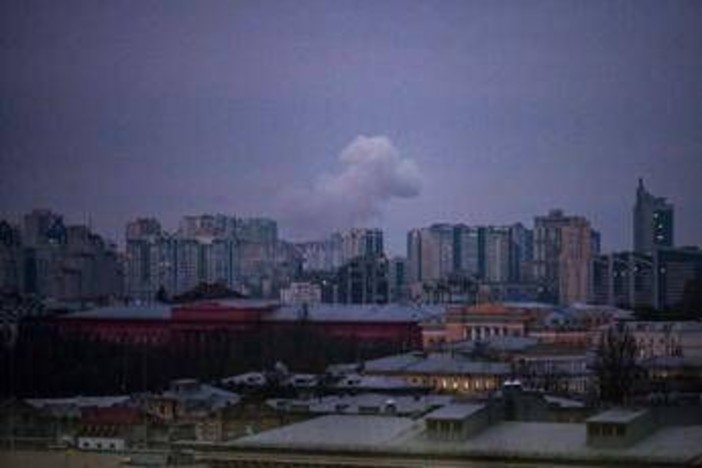 Ucraina-Russia, Kiev sotto attacco. Nuovo piano per la pace in 19 punti Ucraina-Russia, Kiev sotto attacco. Nuovo piano per la pace in 19 punti