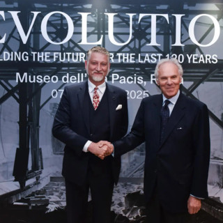 Webuild, il ministro Giuli visita EVOLUTIO “E’ una mostra sorprendente”