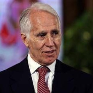 Malagò: "Sul ct non c'è scontro con Maldini, ci sono altri nomi oltre a Mancini e Pirlo" Malagò: "Sul ct non c'è scontro con Maldini, ci sono altri nomi oltre a Mancini e Pirlo"