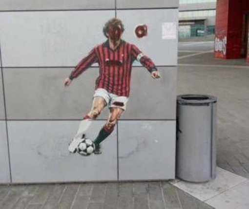 Baresi, a Milano vandalizzato il murales per il capitano del Milan Baresi, a Milano vandalizzato il murales per il capitano del Milan