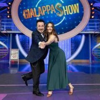 Gialappashow, chi è la conduttrice della puntata di oggi: anticipazioni