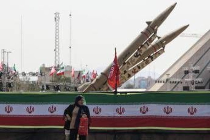 Media: "Iran valuta colpire basi Usa in Europa se Trump sceglie escalation"