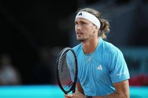Madrid, niente da fare per Cobolli: Zverev vince in due set e vola in semifinale