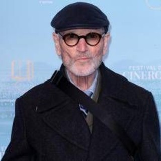 Morto Tcheky Karyo, l'agente Bob di 'Nikita': aveva 72 anni Morto Tcheky Karyo, l'agente Bob di 'Nikita': aveva 72 anni