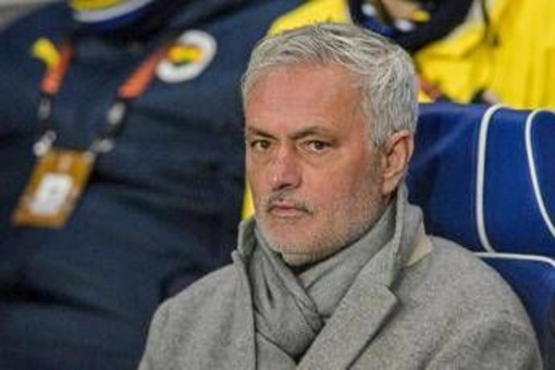 Mourinho, lacrime per Jorge Costa: &quot;Fa parte della mia storia&quot;