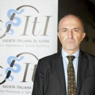 Hpv, Signorelli (San Raffaele): "Sfida è convincere i cittadini a vaccinarsi" Hpv, Signorelli (San Raffaele): "Sfida è convincere i cittadini a vaccinarsi"