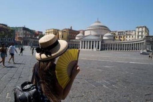 Gran caldo non molla l'Italia, anche oggi 19 città in allerta Gran caldo non molla l'Italia, anche oggi 19 città in allerta