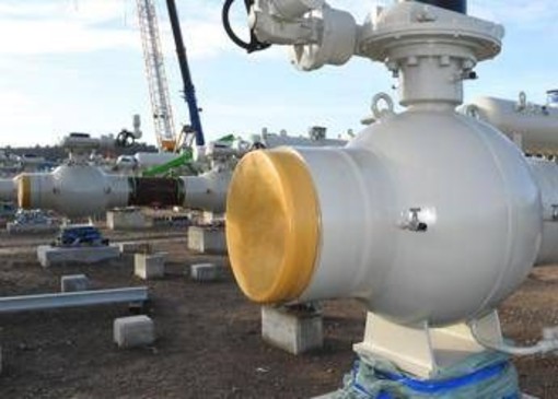 Gas, volano i prezzi dopo lo stop della Qatar Energy per gli attacchi iraniani