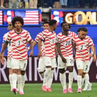 Stati Uniti-Australia, gol annullato e poi convalidato: cos'è successo Stati Uniti-Australia, gol annullato e poi convalidato: cos'è successo