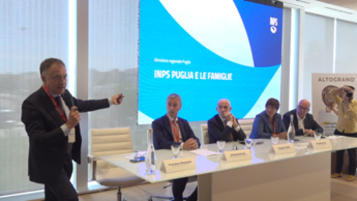 Andriola (Ag.Entrate Puglia): "Usciamo dagli uffici per stare accanto alle imprese" Andriola (Ag.Entrate Puglia): "Usciamo dagli uffici per stare accanto alle imprese"