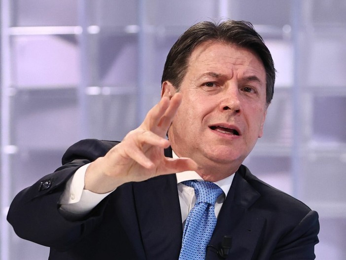 Conte “Dal governo decreti ridicoli su sicurezza, mancano 25 mila agenti” Conte “Dal governo decreti ridicoli su sicurezza, mancano 25 mila agenti”