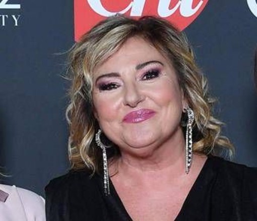Monica Setta operata d'urgenza per un'ernia strozzata