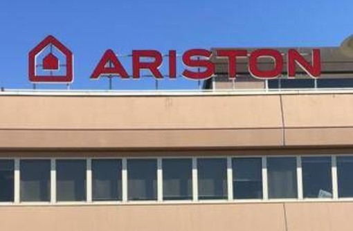 Riello torna in mani italiane, Urso: "Con Ariston si rafforza il Made in Italy"