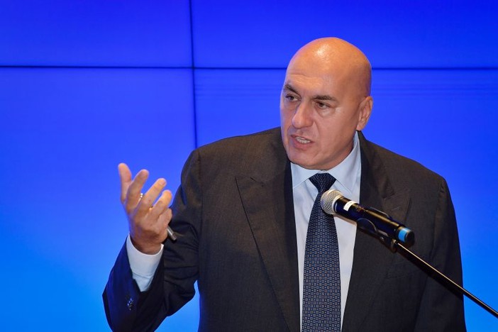 Crosetto “Nessun governo ha mai messo in discussione gli accordi con gli Usa” Crosetto “Nessun governo ha mai messo in discussione gli accordi con gli Usa”