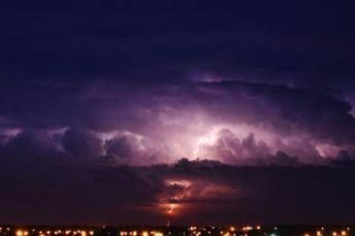 Piogge e temporali, allerta arancione in Calabria: in giallo quattro regioni