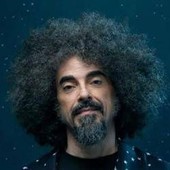 Caparezza: "L'arte contagia, la politica polarizza. Solidarietà ad autotrasportatori e lavoratori"