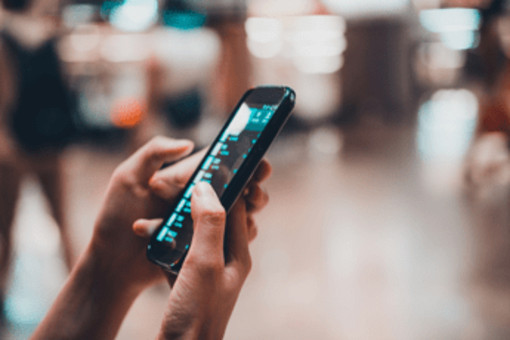 "Informazioni importanti", occhio alla truffa del Cup: non richiamare questi numeri