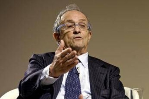 E' morto Pier Francesco Guarguaglini, il manager che lanciò Finmeccanica sulla scena internazionale E' morto Pier Francesco Guarguaglini, il manager che lanciò Finmeccanica sulla scena internazionale