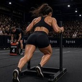 'Incidente' nella gara di Hyrox a Pechino, la super atleta batte diarrea e avversarie 'Incidente' nella gara di Hyrox a Pechino, la super atleta batte diarrea e avversarie