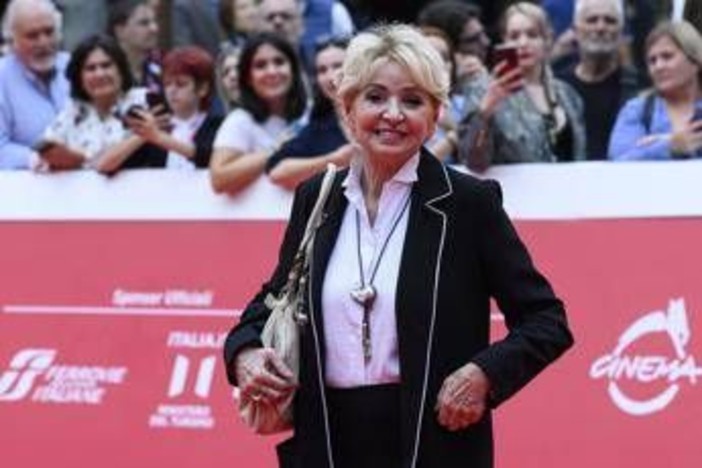 Enrica Bonaccorti: "Ho ripreso la chemio, il tumore non si è ridotto"