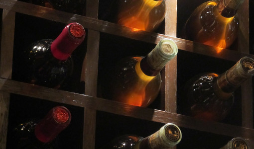 Crisi del vino piemontese, il Pd chiede gli Stati Generali: "Un bando non basta" Crisi del vino piemontese, il Pd chiede gli Stati Generali: "Un bando non basta"