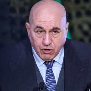 Ucraina, Crosetto “Ipotesi art.5 non è incompatibile con Volenterosi”