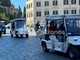 Roma invasa dalle golf car, una giungla senza regole né sicurezza: l'inchiesta Adnkronos